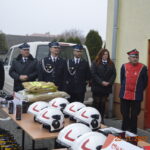 Strażacy w mundurach