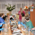 25 listopada Gminny Ośrodek Kultury zorganizował warsztaty dla dorosłych„Las w słoiku” podczas których uczestnicy dowiedzieli się , jak stworzyć swój własny mały ekosystem.