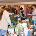 25 listopada Gminny Ośrodek Kultury zorganizował warsztaty dla dorosłych„Las w słoiku” podczas których uczestnicy dowiedzieli się , jak stworzyć swój własny mały ekosystem.