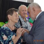 Dwoch mezczyzn i dwie kobiety