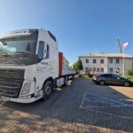 budowe wnetrze metalowe stemple wsporniki strop