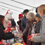 Zielony namiot GOKiB w Dobrem