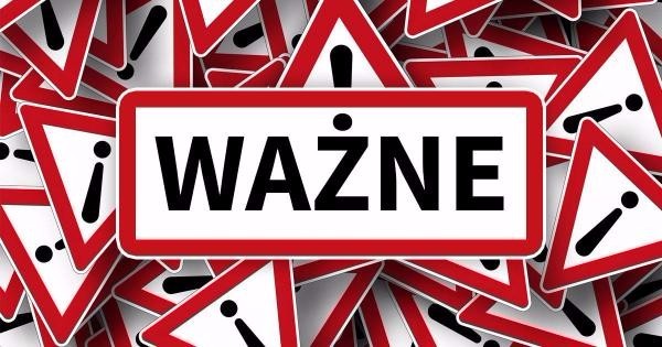 Zdjęcie przedstawia tablicę z napisem Ważne na tle znaków ostrzegawczych. Dominują kolory czerwony, biały i czarny. Tło składa się z trójkątnych znaków z wykrzyknikiem.