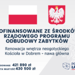 Flaga i godło Polski na jasnym tle. Tekst informuje o dofinansowaniu renowacji kościoła. Widoczne logo Polski Ład.